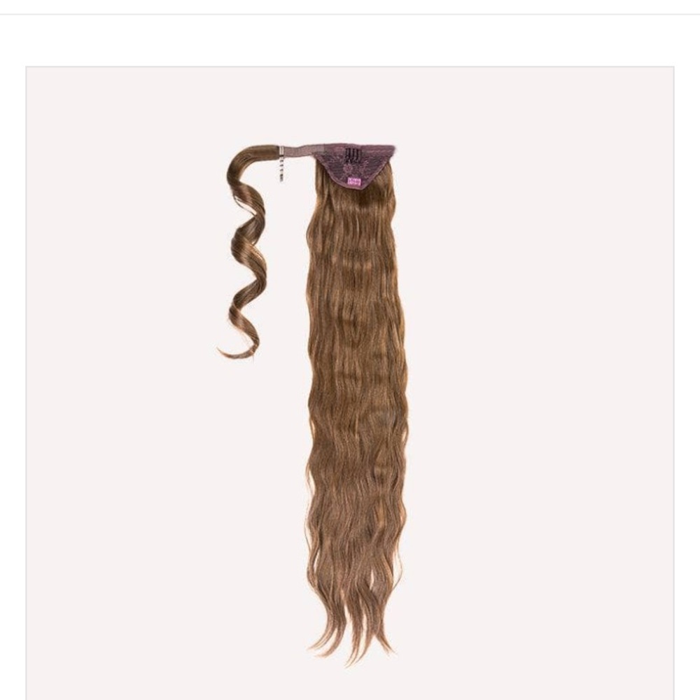 INSERT NAME HERE Sharon Ponytail Extention Ash Brown